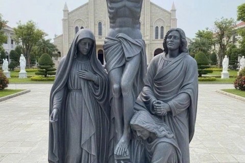 Những mẫu tượng Chúa Chuộc Tội bằng đá tự nhiên nguyên khối đẹp nhất 2026