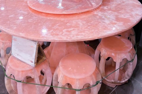 BỘ BÀN GHẾ ĐÁ THẠCH ANH HỒNG SIÊU VIP NHÀ TT GEMSTONE