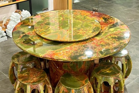 BỘ BÀN TRÒN ĐÁ NGỌC XANH PAKISTAN TỰ NHIÊN MANG LẠI Ý NGHĨA GÌ TRONG PHONG THUỶ?