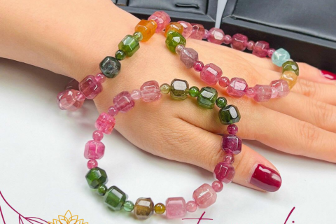 TẠI SAO NÊN ĐEO VÒNG TOURMALINE