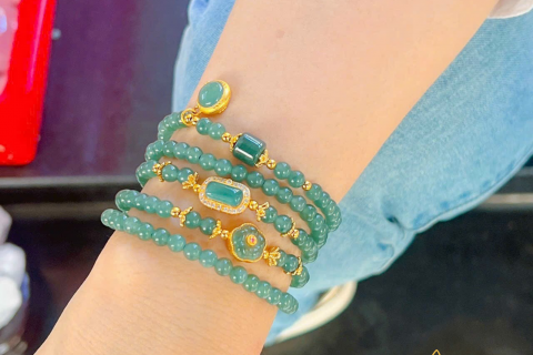 VÒNG TAY LAM NGỌC - NGỌC PHONG THỦY TỰ NHIÊN 