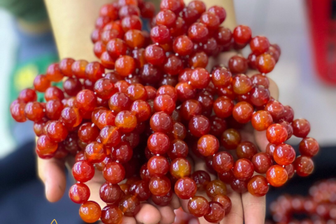 VÒNG TAY ĐÁ MÃ NÃO MANG LẠI MAY MẮN VÀ HẠNH PHÚC 