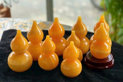 HỒ LÔ ĐÁ NGỌC HOÀNG LONG - BIỂU TƯỢNG CỦA SỰ MAY MẮN VÀ TÀI LỘC