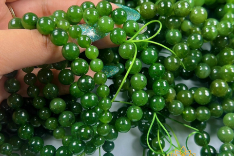 ĐÁ NGỌC BÍCH THÌ HỢP VỚI MỆNH GÌ? 