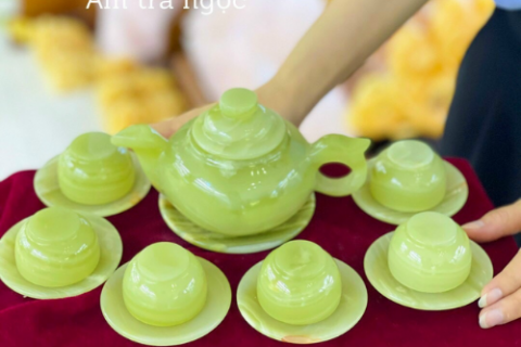 3 ý nghĩa “chưa từng bật mí” về bộ ấm trà quà tặng khách hàng