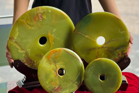 Đồng điếu đá ngọc pakistan trong phong thuỷ