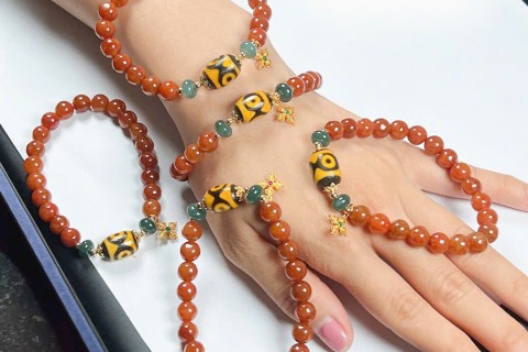 Ý NGHĨA TRONG PHONG THUỶ CỦA VÒNG TAY NGỌC HUYẾT ĐỎ