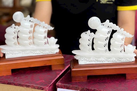 Top 100+ Thuyền Buồm Đá Trắng Tự Nhiên Được Yêu Thích Nhất 2026
