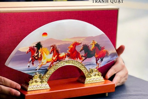 Ý NGHĨA BỨC TRANH ĐÁ BẠCH NGỌC CHẠM MÃ ĐÁO THÀNH CÔNG 