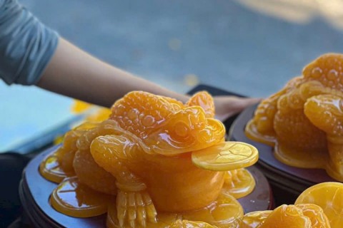 Tượng Cóc Thềm Thừ Đá Ngọc Hoàng Long Hợp Mệnh Nào? Tư Vấn Từ Chuyên Gia Phong Thủy