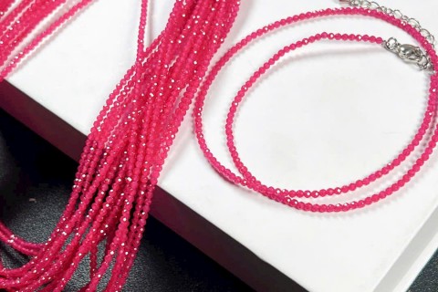 RUBY VIÊN ĐÁ QUÝ MANG MAY MẮN TÀI LỘC CHO NGƯỜI SỞ HỮU