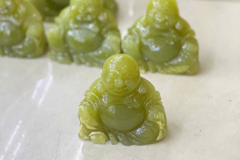 Vì Sao Ngọc Onyx Xanh Được Ưa Chuộng Trong Điêu Khắc Tượng Đá?