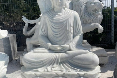 TƯỢNG PHẬT THÍCH CA MÂU NI BẰNG ĐÁ TRẮNG – BIỂU TƯỢNG CỦA SỰ GIÁC NGỘ, AN NHIÊN VÀ TỪ BI