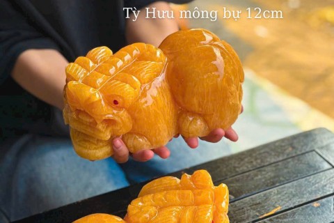 TƯỢNG ĐÁ TỲ HƯU NGỌC HOÀNG LONG NGUYÊN KHỐI – TÁC PHẨM ĐÁ MỸ NGHỆ ĐẲNG CẤP CHO KHÔNG GIAN HIỆN ĐẠI