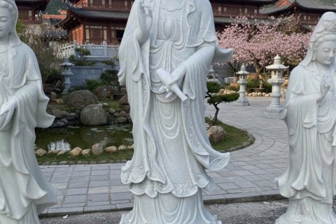 Tượng Phật Quan Âm Đá Trắng Hợp Với Mệnh Nào? Giải Đáp Chi Tiết Từ Chuyên Gia Phong Thủy
