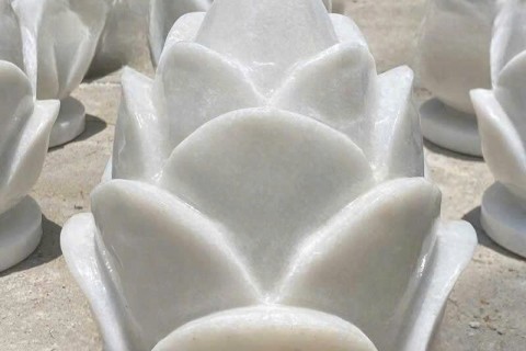 Khám Phá Mẫu Búp Sen Đá Trắng Nguyên Khối Đẹp – Bền – Giá Hợp Lý