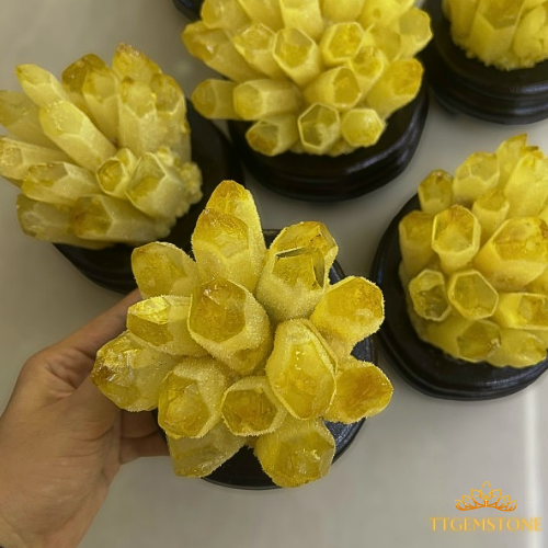 tinh thể thạch anh vàng 