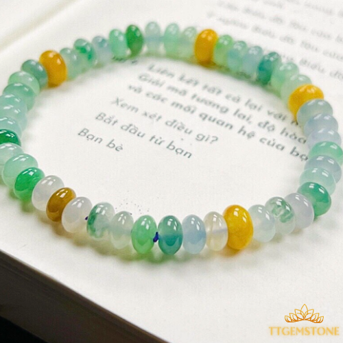 vòng ngọc phỉ thúy