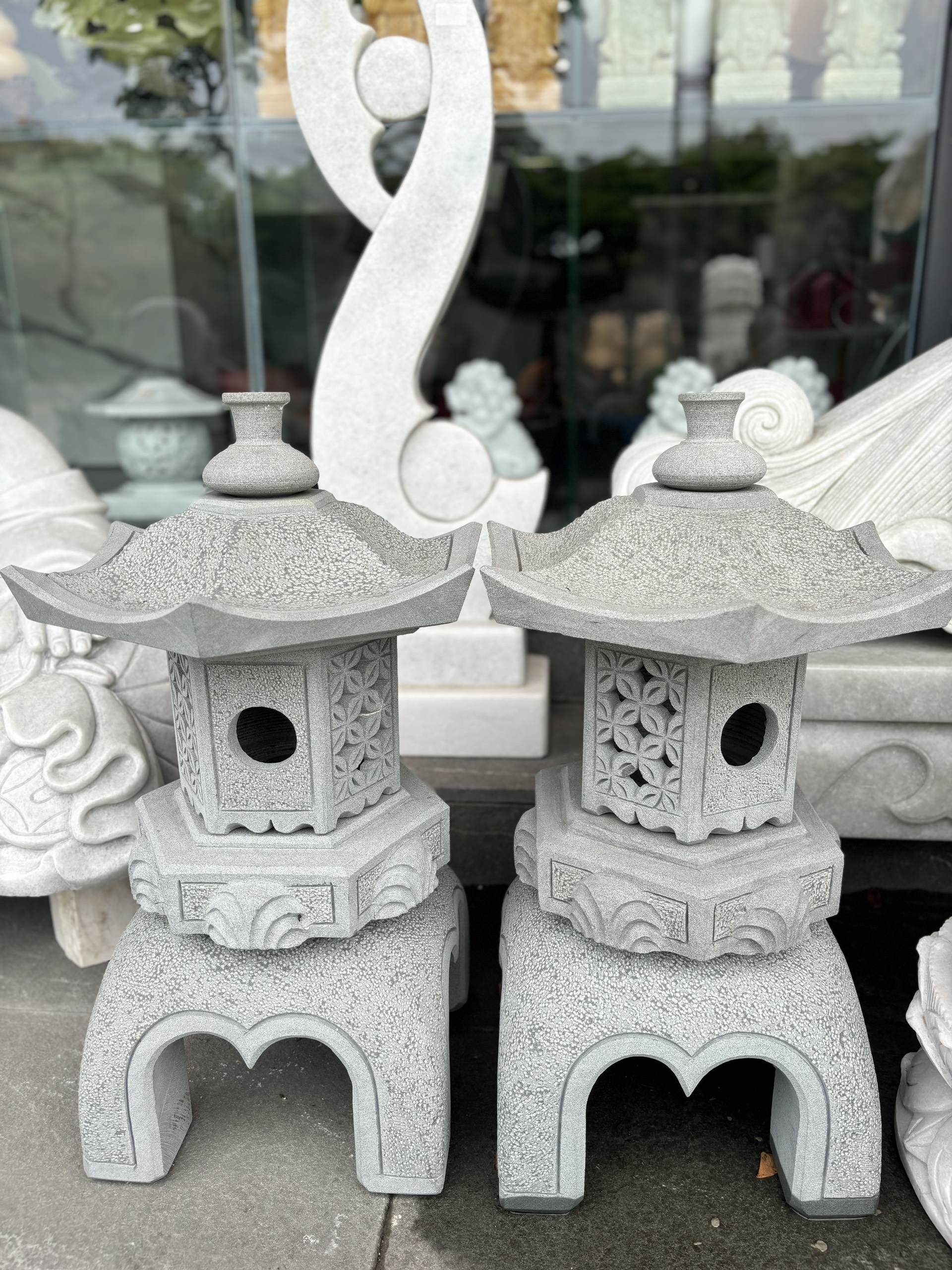 Cặp chân đèn dá sa thạch nguyên khối cao 60cm T2496