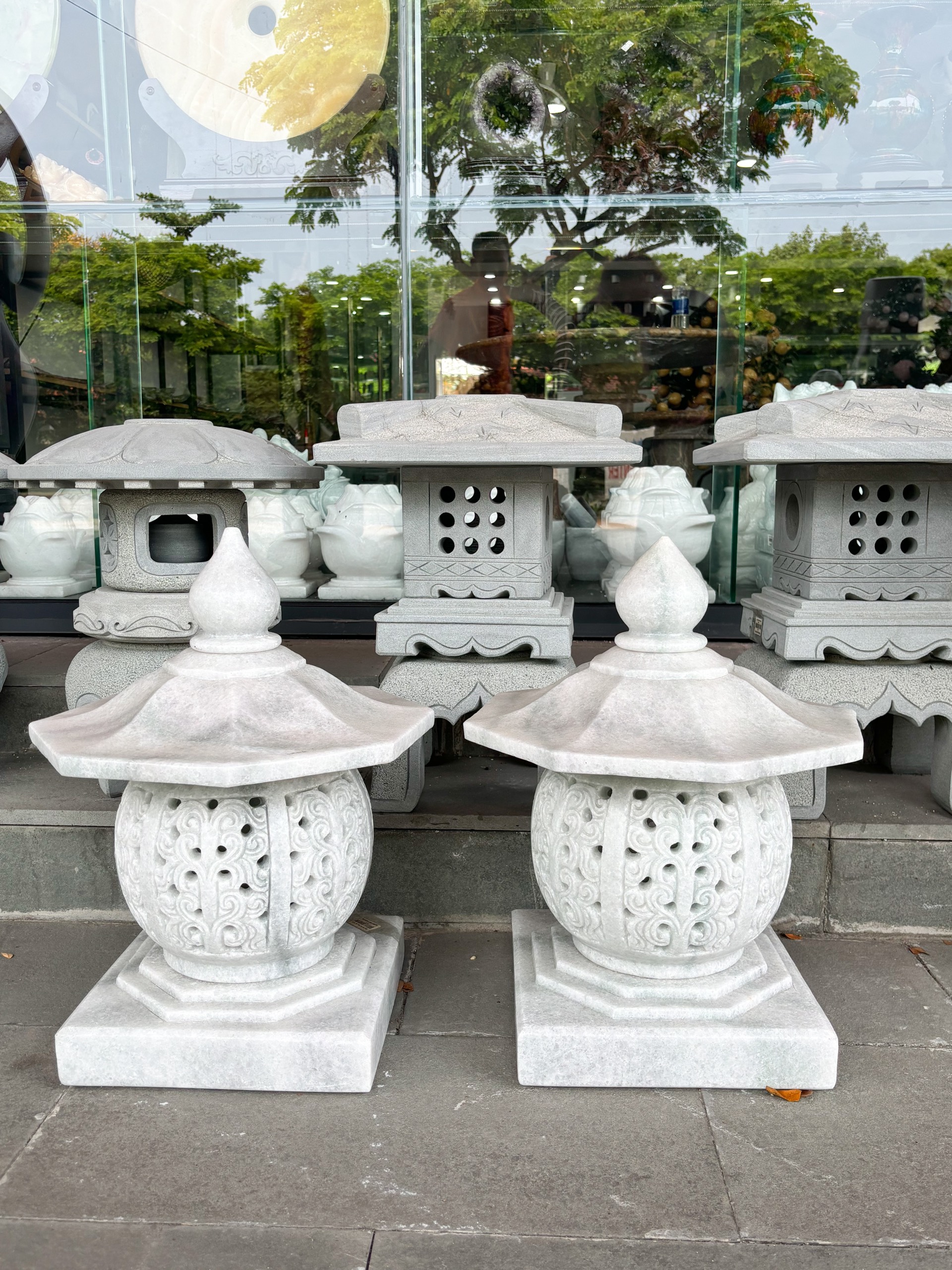 Cặp chân đèn đá trắng nguyên khối cao 55cm T2497