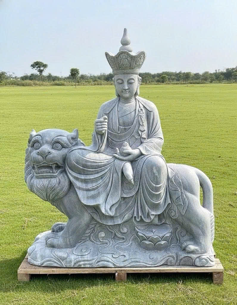 Tượng Địa Tạng Vương Bồ Tát cưỡi Đề Thính Đá Trắng Xanh Nguyên Khối Cao 2m T3761