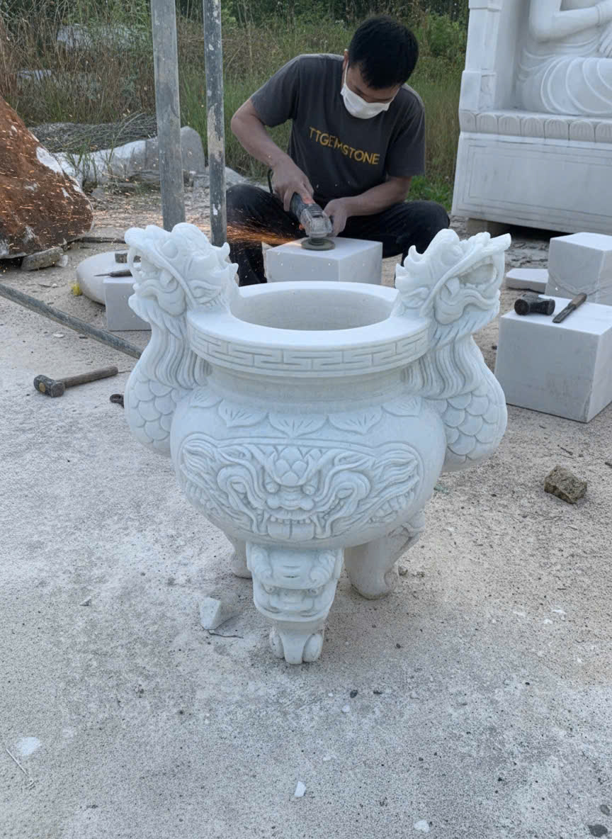 Lư hương đá trắng nguyên khối thiên nhiên cao 60cmT3750