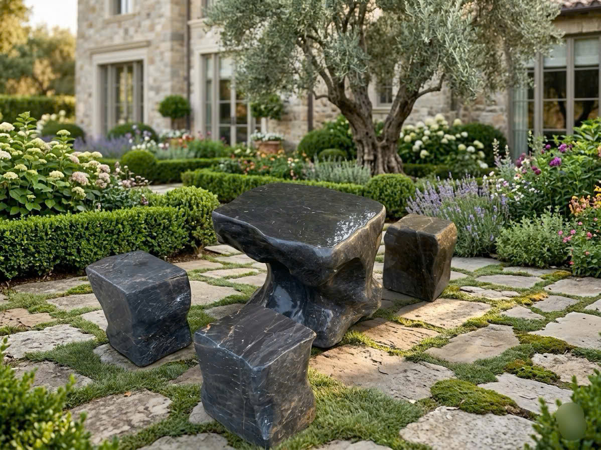 Bộ bàn ghế đá cẩm vân tự nhiên gồm 1 bàn và 4 đôn, kích thước 67cm x 65cmT3869