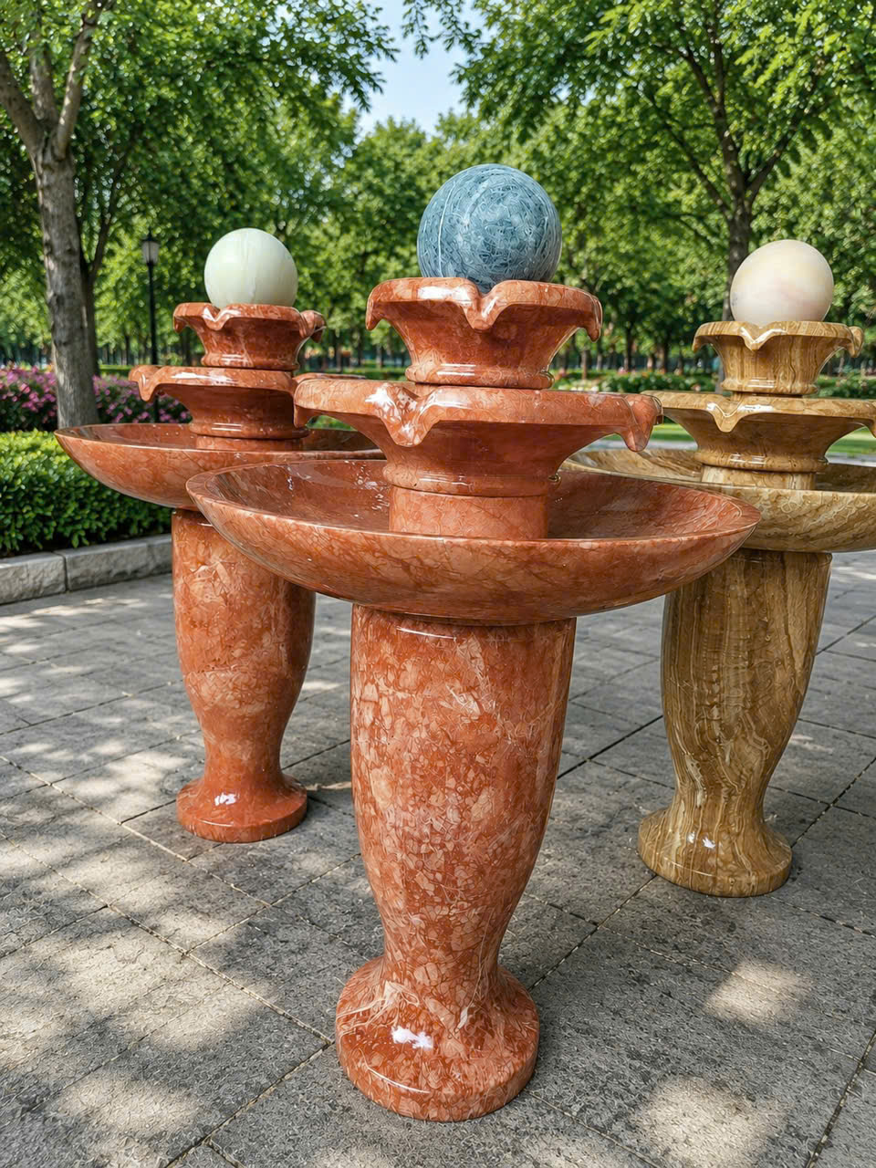 Thủy luân nước đá cẩm thạch đỏ cao 80cm nguyên khối tự nhiên T3984